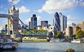 Two Bed - Tower Bridge - London City By Prime London Stays M-2